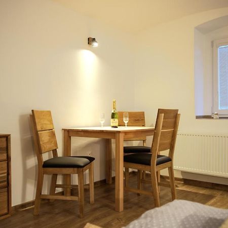 Apartmanek Mezi Kopci Apartment Яхимов Екстериор снимка