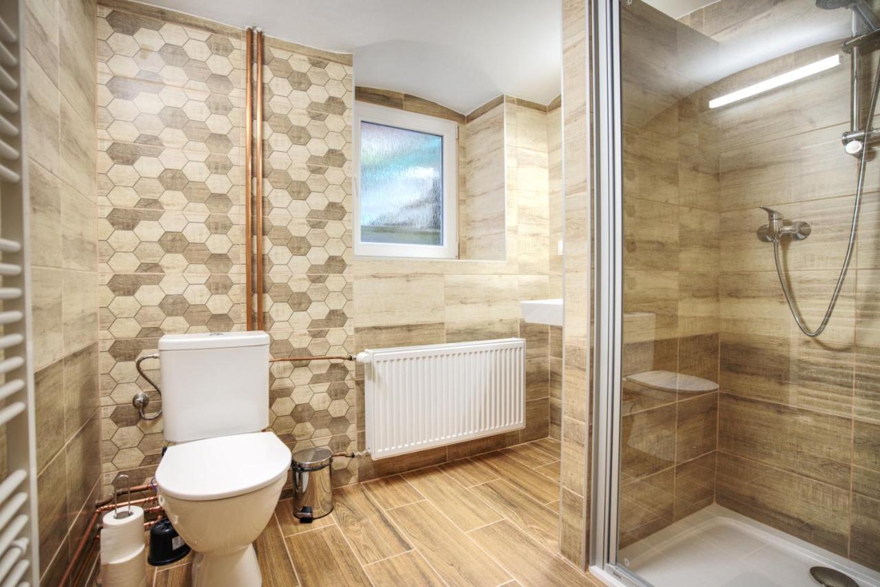 Apartmanek Mezi Kopci Apartment Яхимов Екстериор снимка